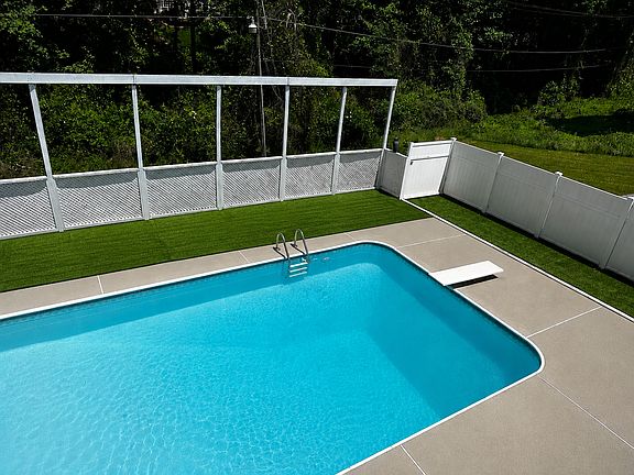 4th image of 214 King David Ln