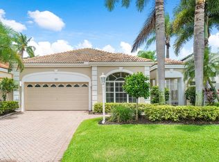 120 Coral Cay Dr, Palm Beach Gardens, FL 33418