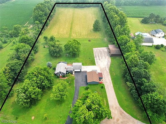 2nd image of 4190 Gardner Barclay Rd