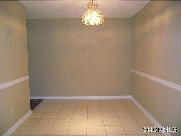 5th image of 75 Deermouse Way