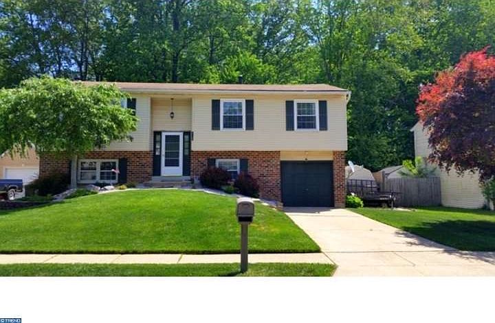 1st image of 419 W Hanna Dr