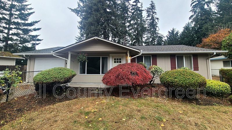 1st image of 13320 126th Ave E
