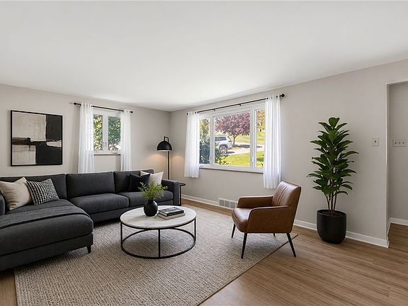 2nd image of 101 Plainfield Ave