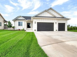 5413 N Saint Paul Ct, Wichita, KS 67204