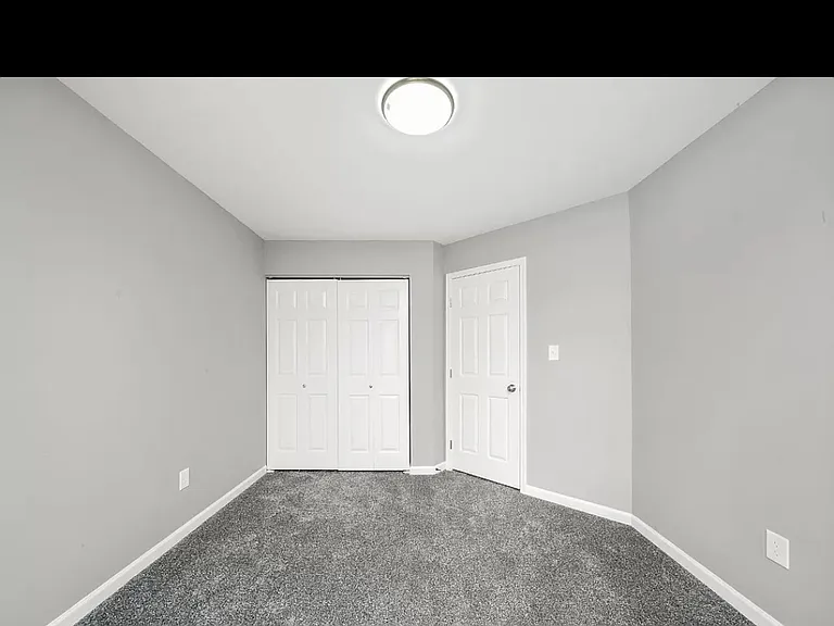 6083 Pennsylvania Dr — Photo 5