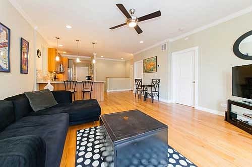 4th image of 1357 N Noble St #1