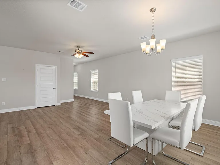 409 Aurora Creek Ln — Photo 14