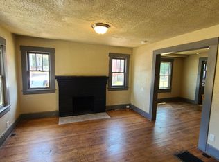 2139 N Johnston Ave, Springfield, MO 65803