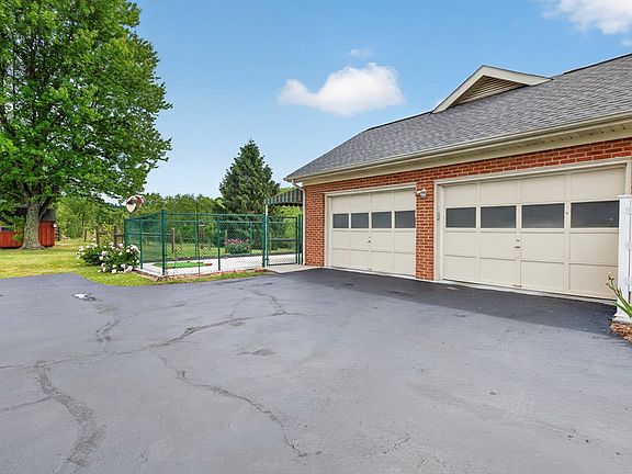 4th image of 18158 Old Jonesboro Rd