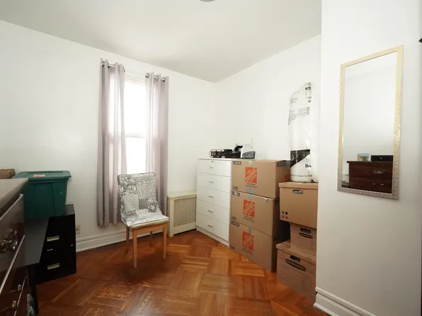 1636 Dahill Road image 8 of 19