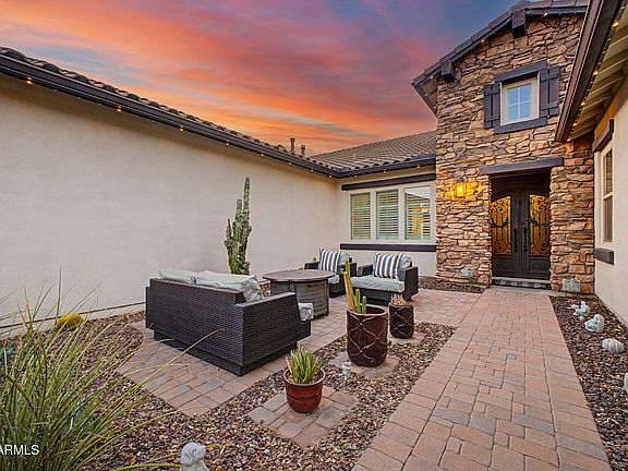 4th image of 2910 E ATHENA Avenue