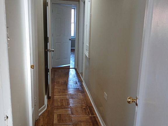 2nd image of 3326 Steuben Ave #3