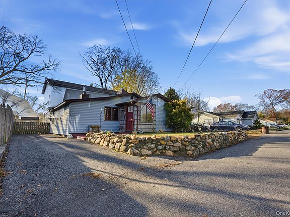 4th image of 56 Eastview Road