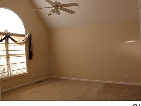 Large Master Bdrm On Main