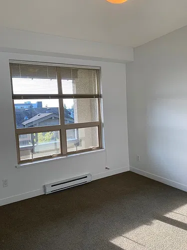 Floor plan $3,550 2Bed +2Baths