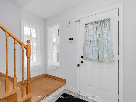 4th image of 1324 Forest St