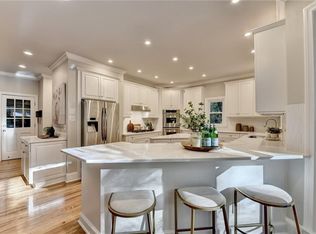 1595 Northcliff Trce, Roswell, GA 30076