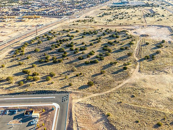 4th image of 5091 Rail Runner Rd