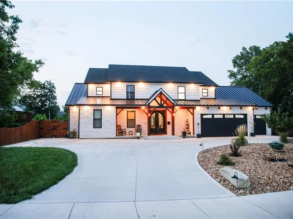 2614 W 44th Ave, Kansas City, KS 66103