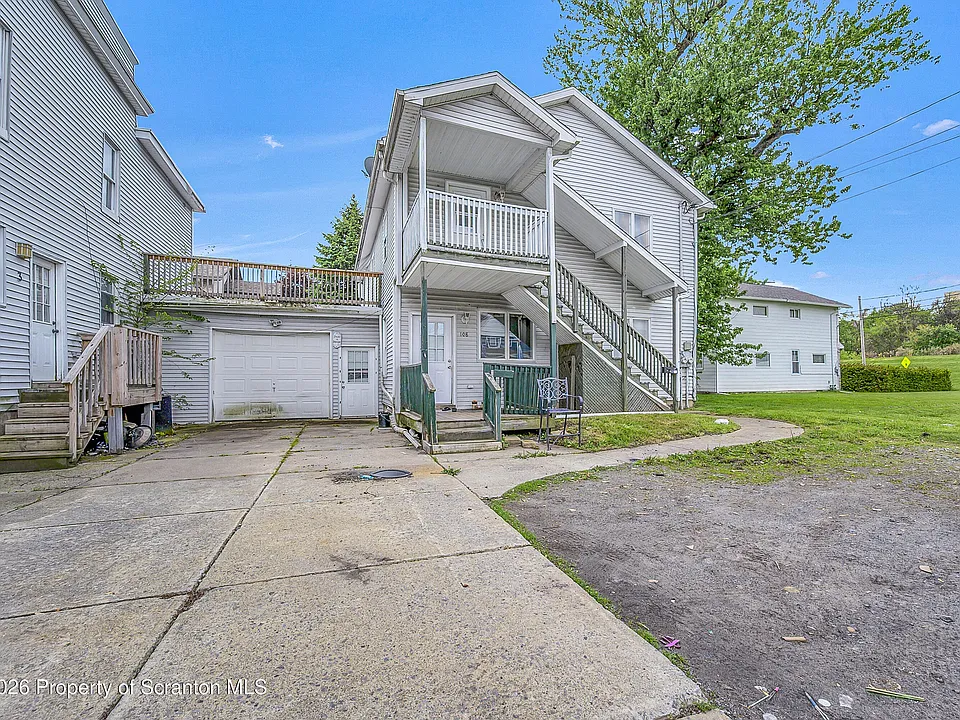 108 E Market St #2