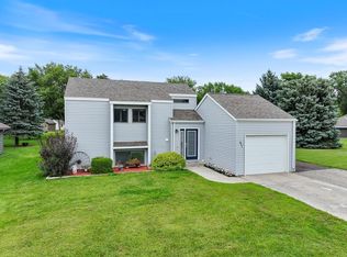 821 E Oak St, Redwood Falls, MN 56283