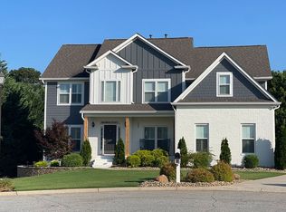 122 Wicklow Ct, Easley, SC 29642