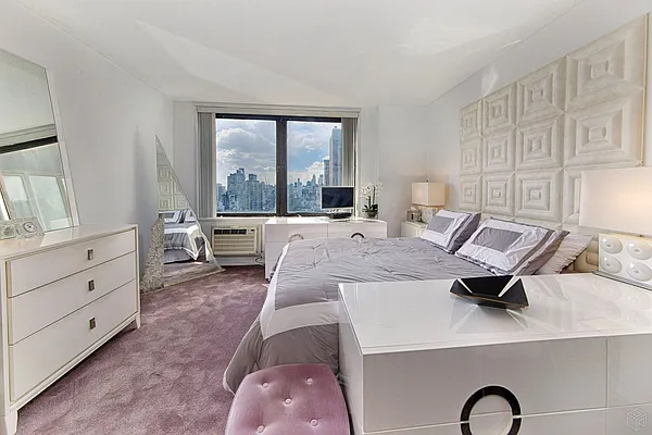 Sold by Halstead Real Estate | media 14