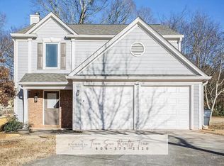 949 Briarleigh Ct, Lawrenceville, GA 30044