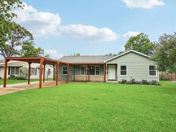 616 20th Ave N, Texas City, TX 77590