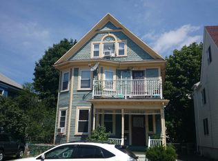 26 Lonsdale St, Dorchester, MA 02124