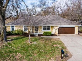 937 N Briarwood Rd, Derby, KS 67037