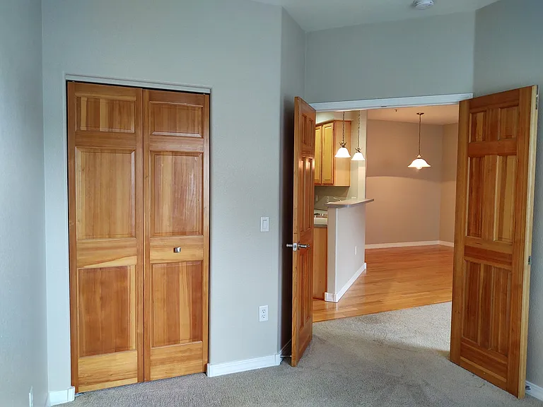 5220 Boardwalk Dr #B12 — Photo 12