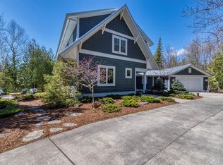 10903 Birchwood Dr, Sister Bay, WI 54234