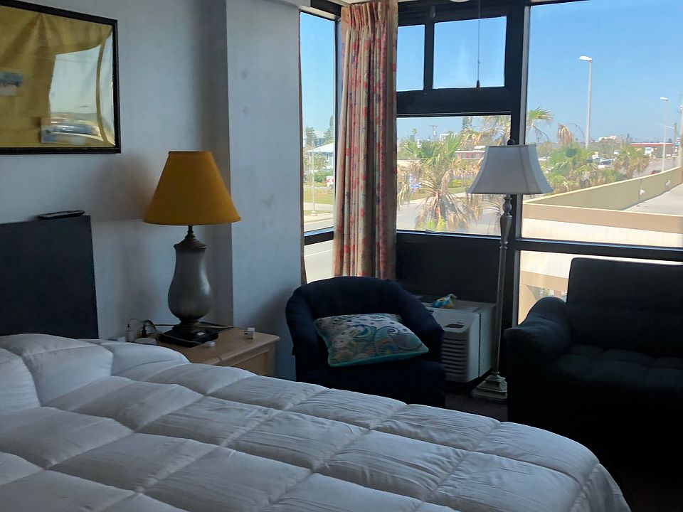 2nd image of 1909 S Atlantic Ave #2