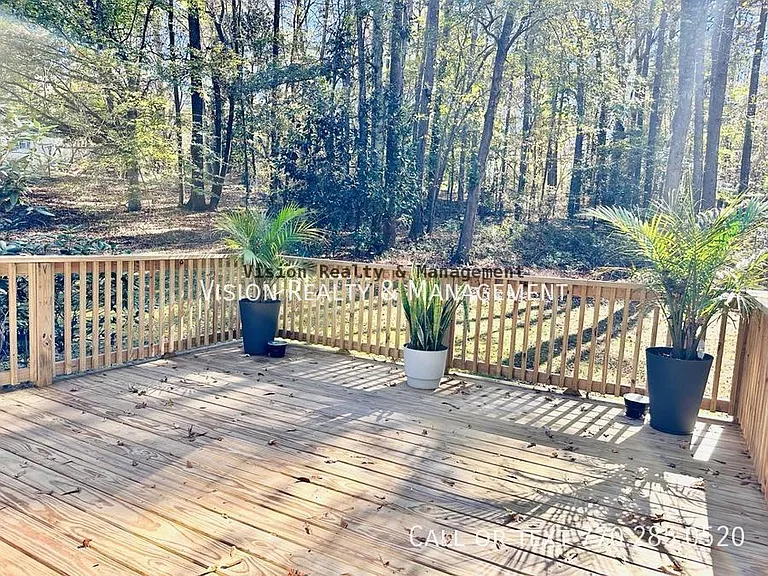51 Highland Way — Photo 32