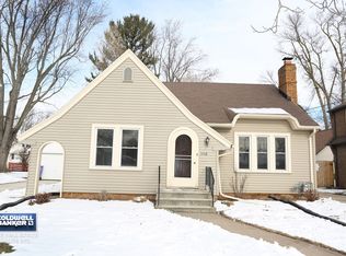 1108 W Oklahoma St, Appleton, WI 54914
