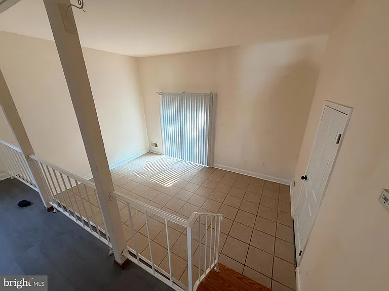 3473 Beale Ct — Photo 13