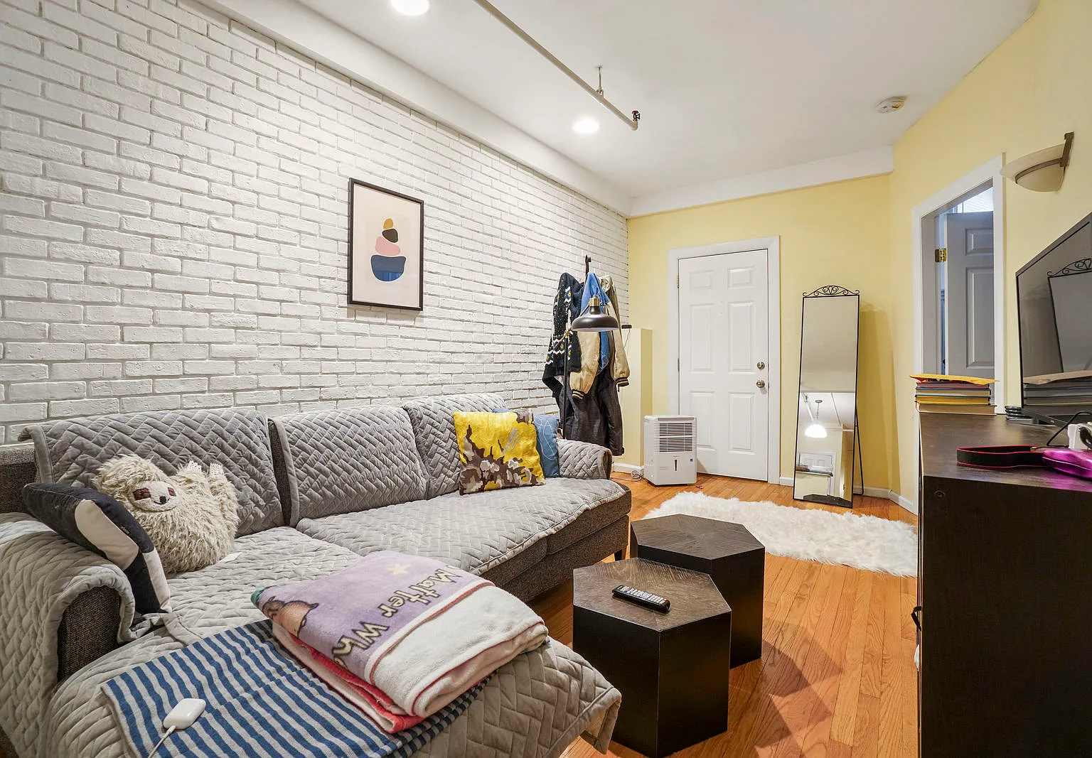 1 bed, 520 sqft, $2,600 — Photo 2