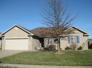 5020 S Red Oak Ave, Battlefield, MO 65619