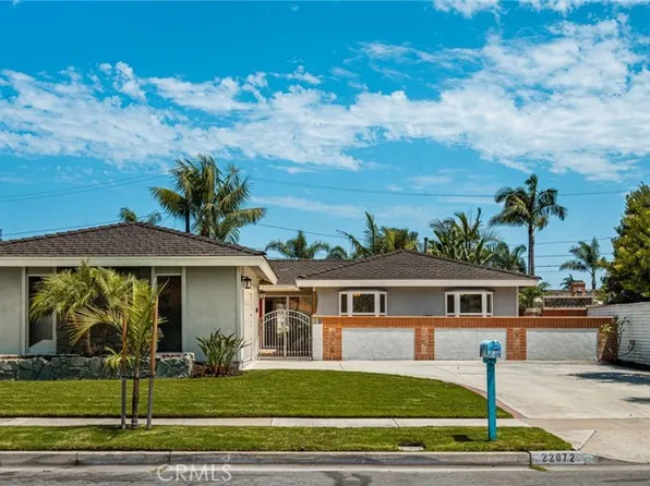 22072 Surfrider Ln, Huntington Beach, CA 92646