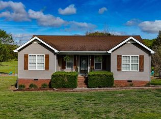 16 Volunteer Rd, Petersburg, TN 37144
