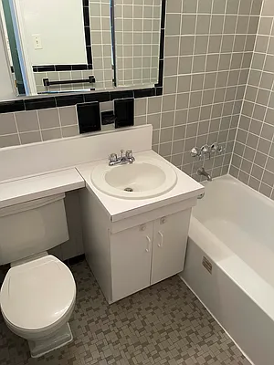 Rented by Punia & Marx Inc. | media 11