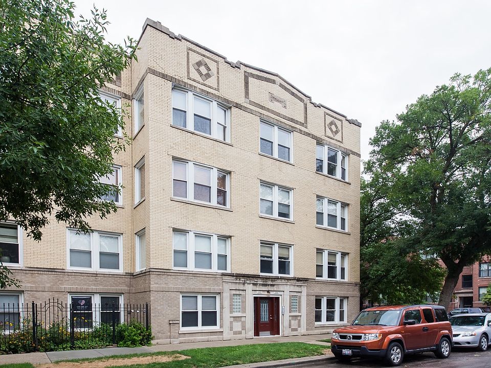 1st image of 3100 W Leland Ave APT G-1