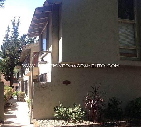 2nd image of 1710 G St APT 9
