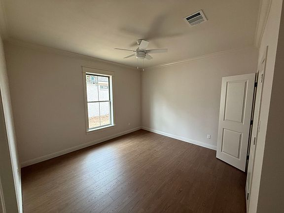 5th image of 226 Cody Ln