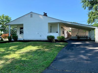 9 Thorny Apple Ln, Levittown, PA, 19054