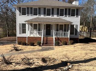 1438 Whirlaway Ct, Helena, AL 35080