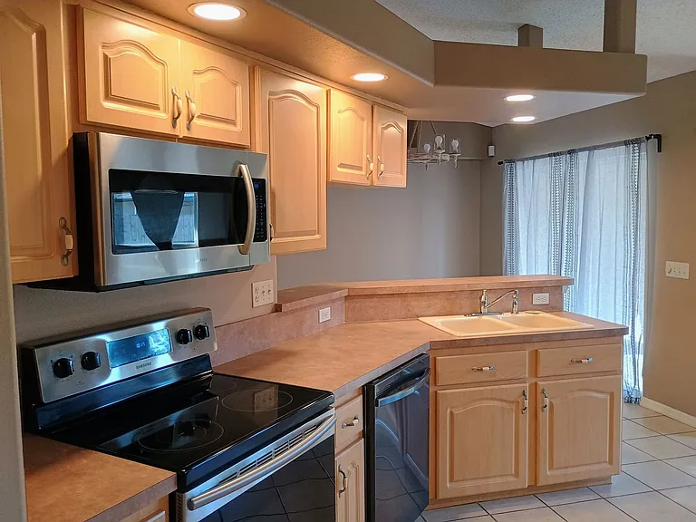 11624 Linden Dr — Photo 11