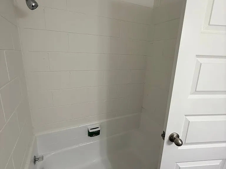 626 Power St — Photo 14