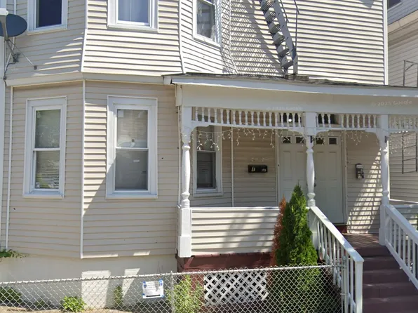 141 Burnett St Floor 2, Providence, RI 02907